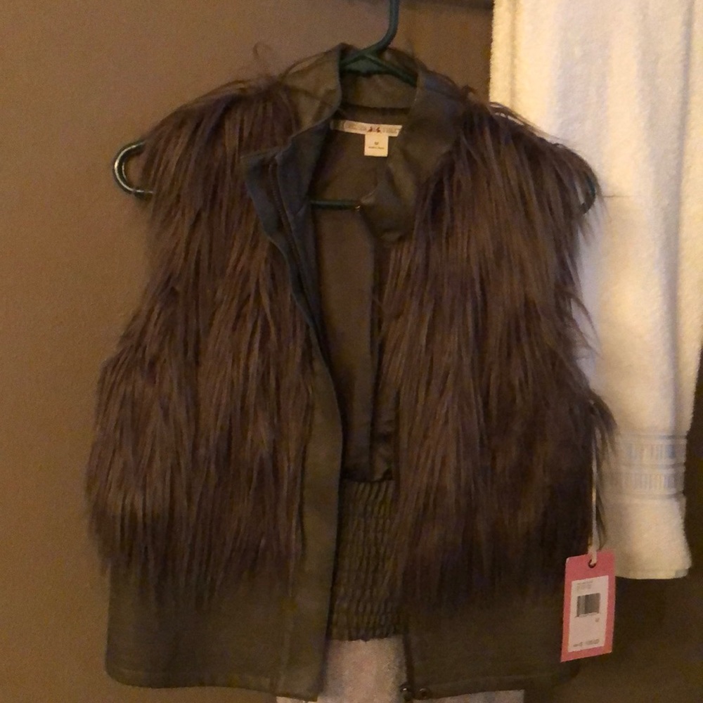 Chelsea & Violet Vest